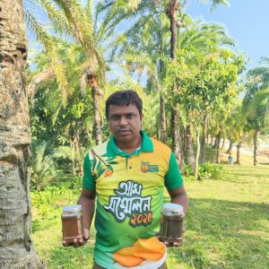 খেজুর গুড়( দানাদার +লিকুইড ) ৬কেজির বক্স